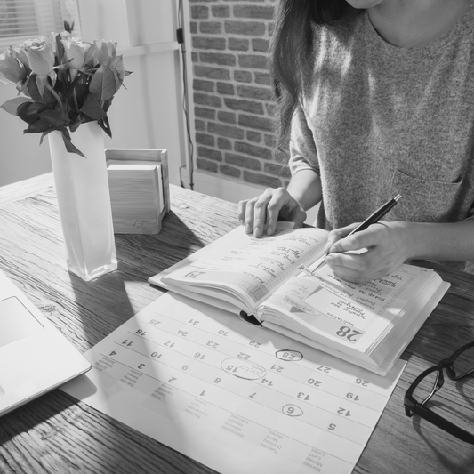 Hiring an Event Planner Saves You Money
