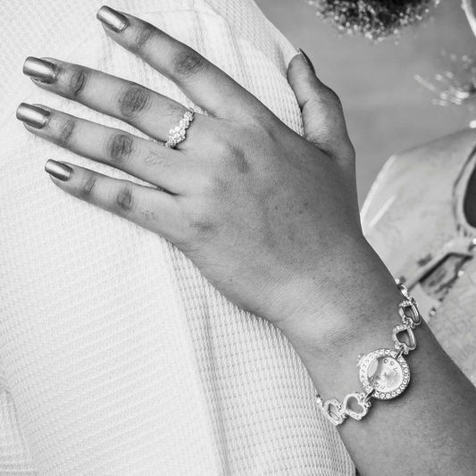 5 People You Should NOT Invite to Your Engagement Party