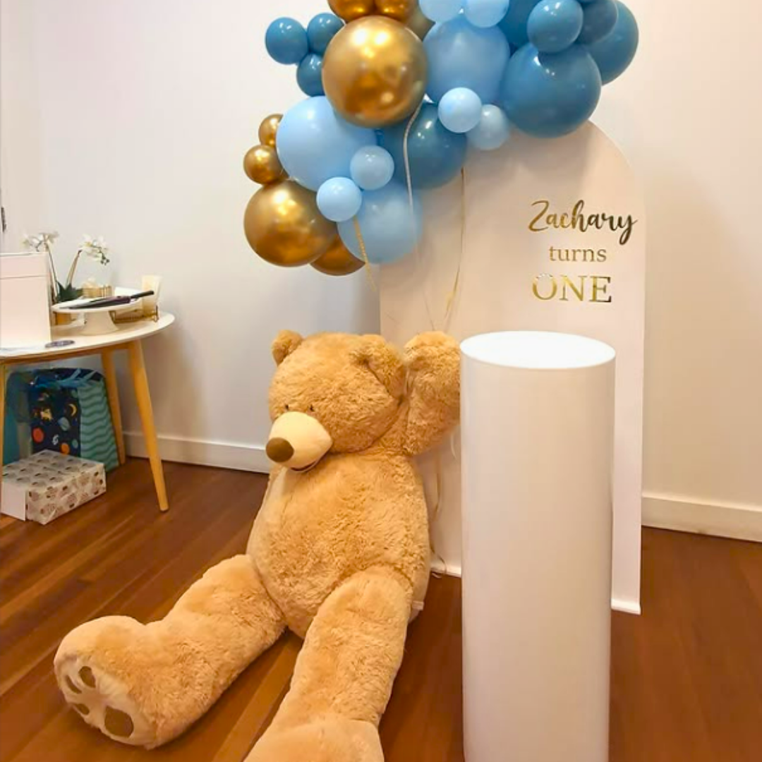 Adorable Teddy Bear with Balloons Backdrop