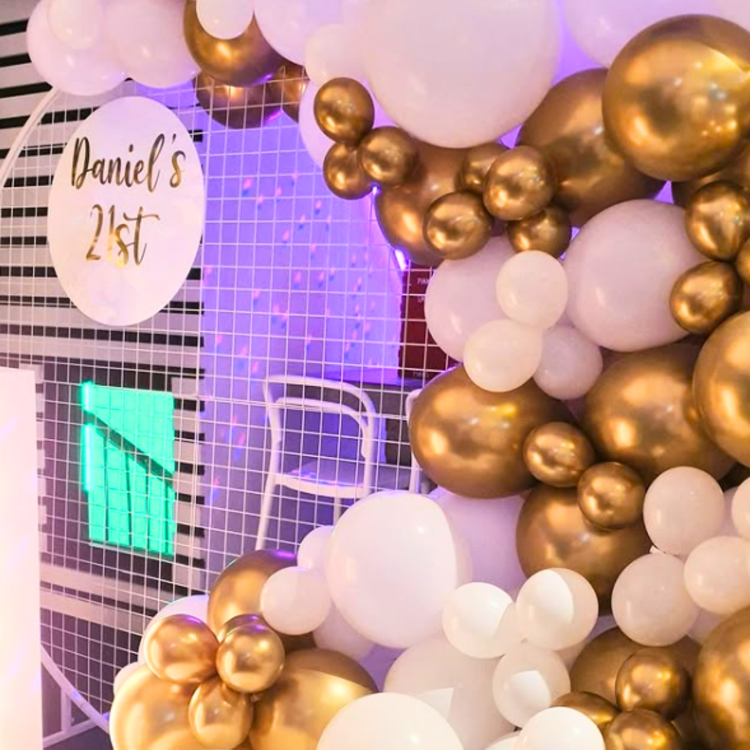 Glamourous White & Gold 21st Balloon Backdrop